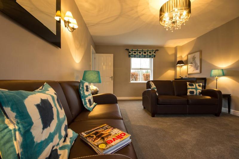 Haddon Cottage - Darwin Lake Holiday Village มัทล็อก ภายนอก รูปภาพ